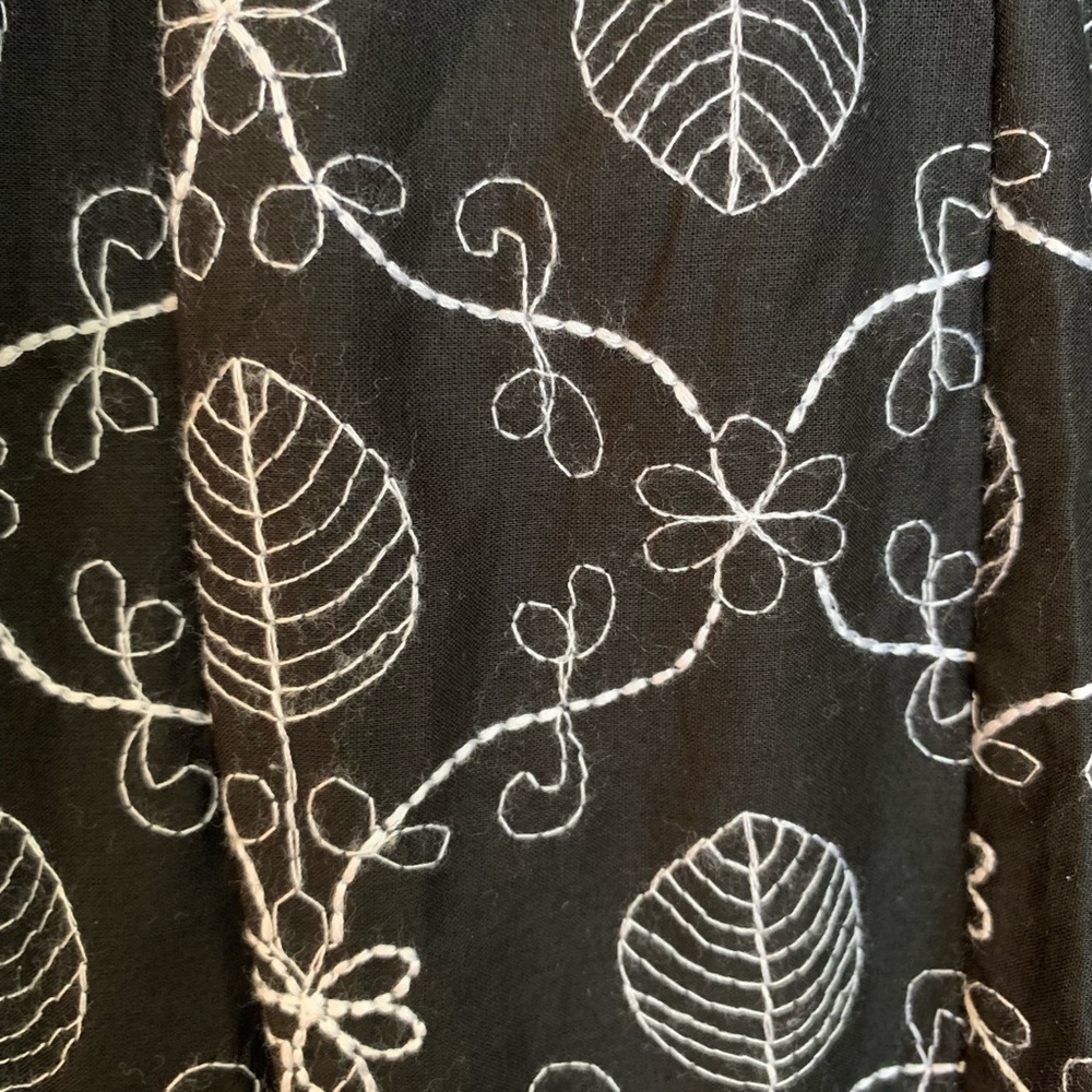 Embroidered Dress - Picture 5 of 5